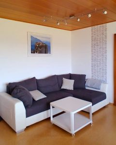 Schlafsofa Ferienwohnung Betz Petersthal Allgäu